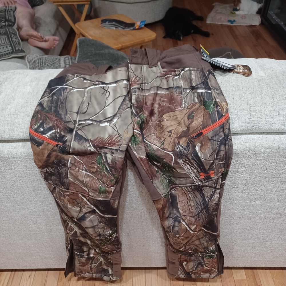 Mossey oak under armour camo pants